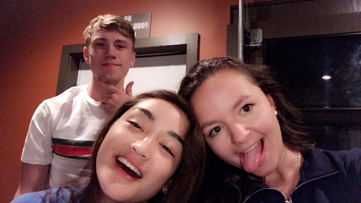 Happy happy birthday to @gavin_prester !!! I miss doing nothing in physics with you! I hope you have had the best day and celebrate accordingly🤩🎉🎈