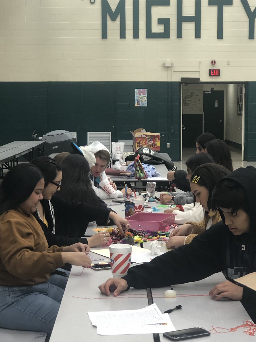 kingstudentco's tweet image. #ItsNotAGame GameNight 2019 an evening with AMAZING Mustangs 💚💚