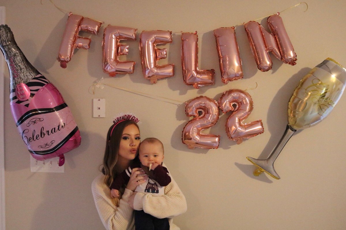 Shawnb2365's tweet photo. Happy 22nd Birthday to my Daughter Amanda Lynn!  Spending time with her Nephew - Baby Owen. https://t.co/zSTKE6sNY1