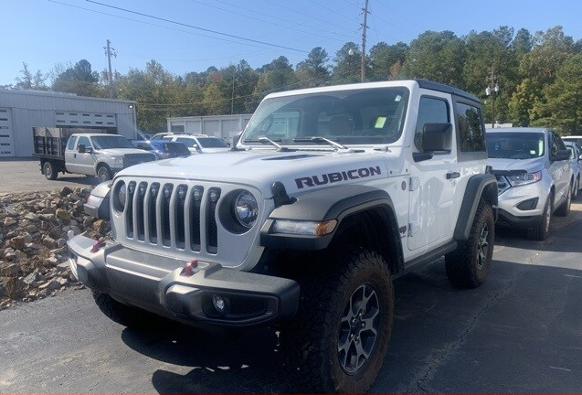 SWAutoGroup's tweet photo. Fancy yourself an outdoor explorer? Want to be? 🌲 🏔️ 🌲 

Check out this pre-owned 2018 Jeep Wrangler Rubicon on our lot! You'll be mudding, rock-crawling and fording with the slightest of ease in this 4x4 Wrangler. 

Learn more about this vehicle here: https://t.co/gvs5JG0iTI https://t.co/X4fpxsPrft