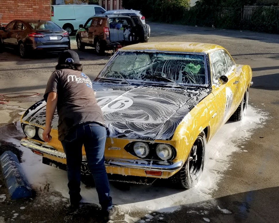 getmobilewash's tweet photo. Go Victor! Thanks for this amazing pic on your 114th order.

#mobilewash #carwashdelivered #carwash  #cardetailing #mobilecarwash  #detailing #car #cars #love #southerncalifornia #socal #losangeles #la #orangecounty #sandiego #inlandempire #chevy #corvair #classiccar https://t.co/8GUg6iKPff