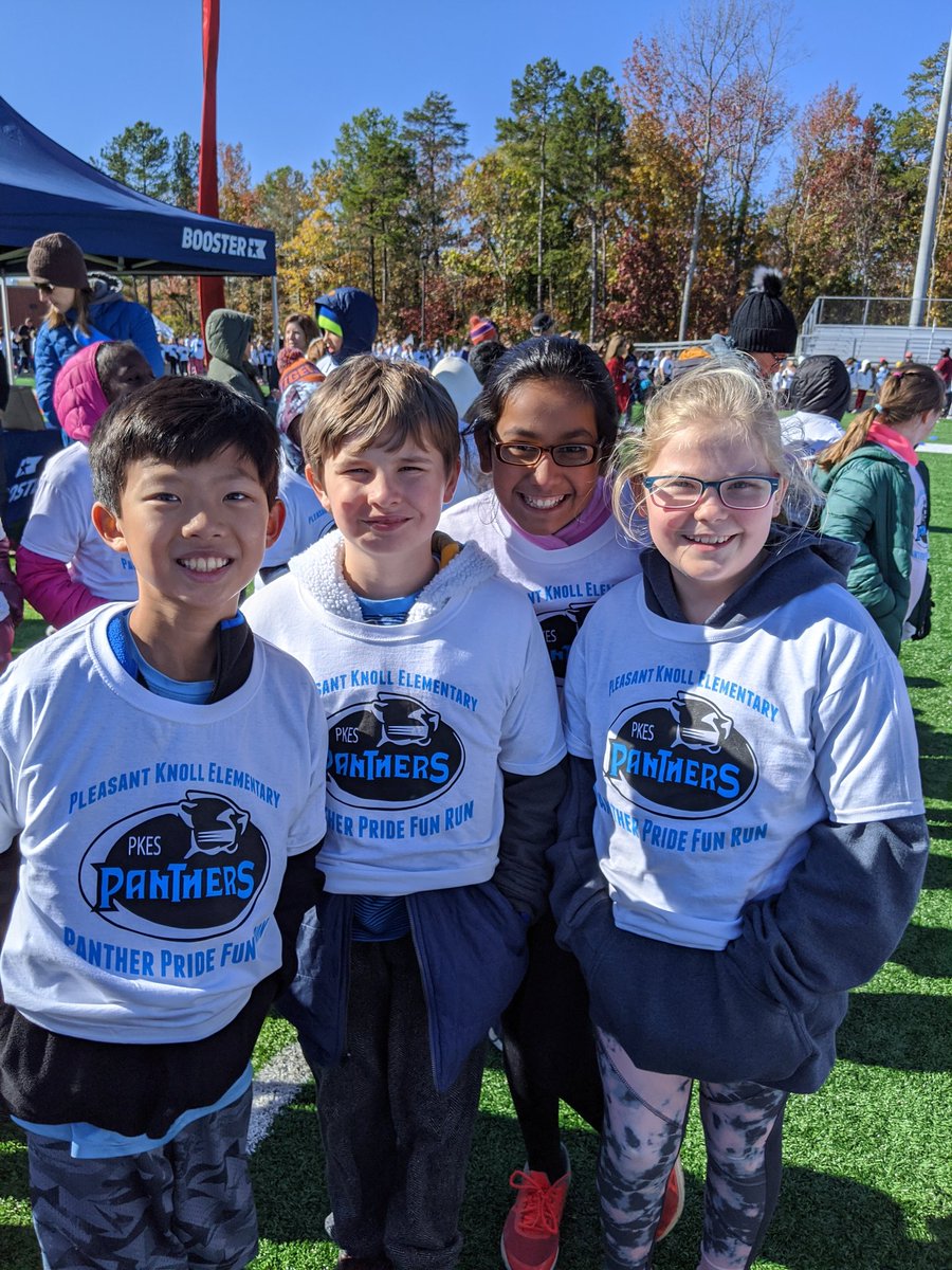 JaneenStarkey50's tweet photo. Boosterthon Fun!! #panthersengaged https://t.co/0HFZNoTnLy