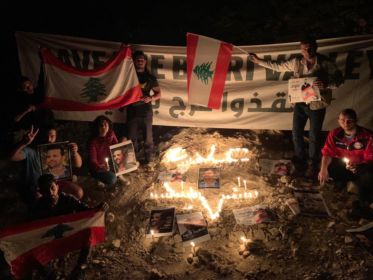 savebisri's tweet photo. تحيّة لروح الشهيد علاء أبو فخر من مخيّم الصمود في مرج بسري.
المجد والخلود لشهداء الثورة 🇱🇧
#لبنان_ينتفض
#علاء_فخر_الثورة https://t.co/TecusXVg5E