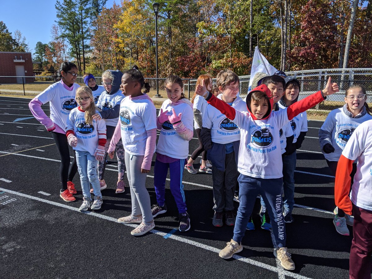 JaneenStarkey50's tweet photo. More Boosterthon Fun! #panthersengaged https://t.co/acuXR2IeUh