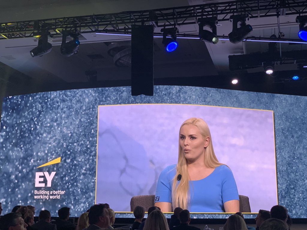Kicking off the Strategic Growth Forum in Palm Springs with Lindsey Vonn. Inspiring story about hard work and perseverance to accomplish her goals. #SGFUS @EY_Growth @EY_EOYUS