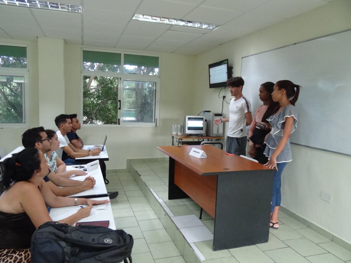 #FórumDeHistoria | Da gusto ver a nuestros estudiantes y líderes de la <a href="/feu_uci/">FEU_UCI</a> involucrados en la historia, su investigación y enriquecimiento. <a href="/universidad_uci/">Universidad de las Ciencias Informáticas</a> #TenemosMemoria #Cuba