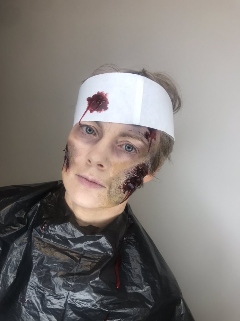 Claudiaadaid's tweet image. Casualty horror done ✅ #makeupartist #casualtyhorror #assignmentdone