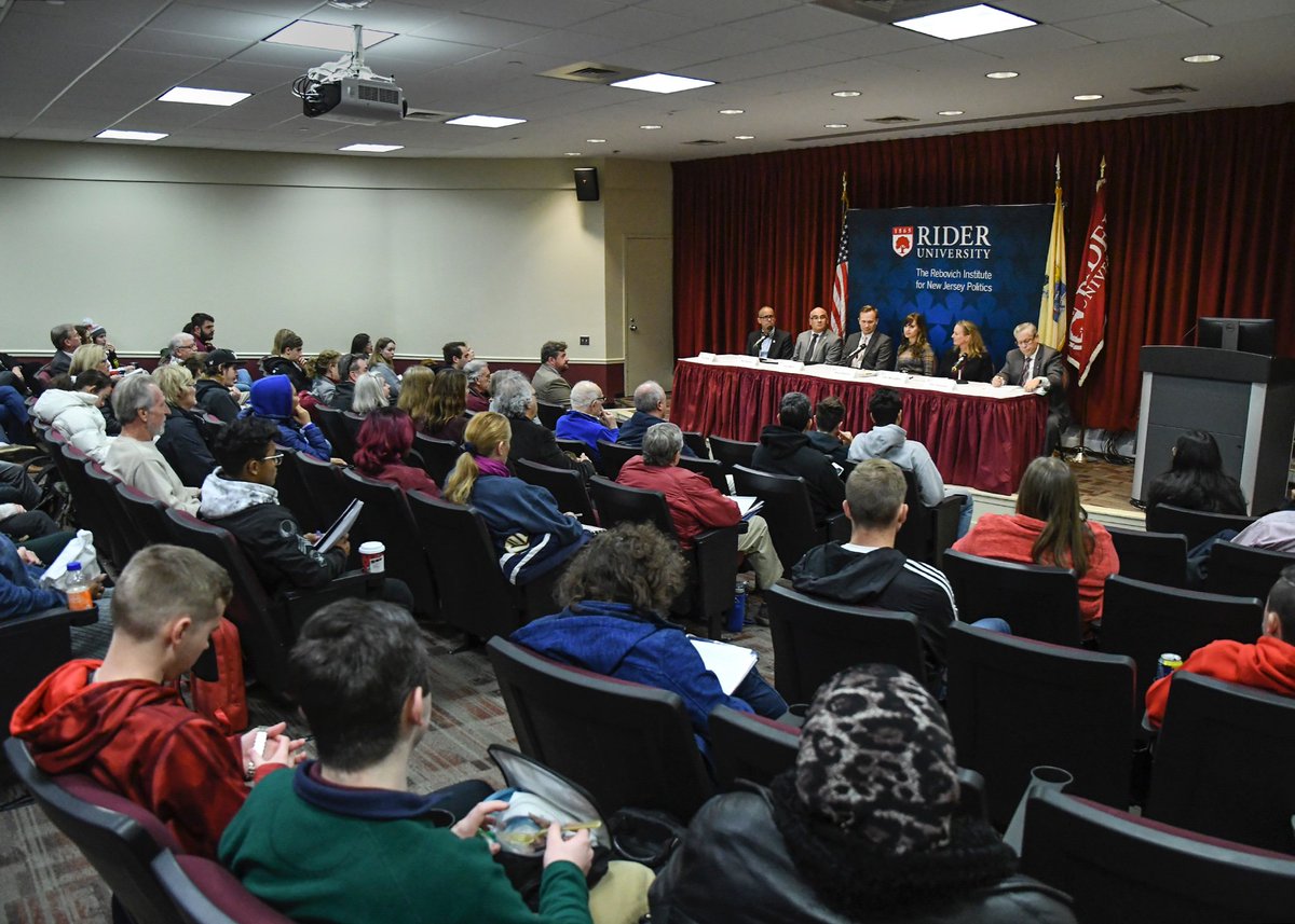 MicahJRasmussen's tweet photo. Some discussions make everyone smarter. Today was one. Thanks to Lawrence Mayor @chrisarcht, Trenton Mayor @gusciora, Ewing Mayor Steinmann, Hopewell Township Mayor @CourtandKristin McLaughlin and Hamilton Mayor-Elect Jeff Martin. And moderator @MissyRebovich @NewJerseyFuture! https://t.co/JYYBInKiQG