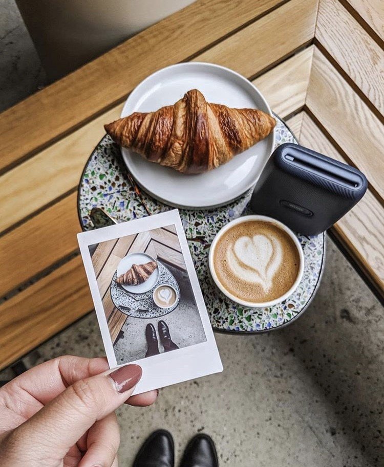 IndigoEatonCtr's tweet photo. The Instax Mini Link Smartphone Printer is a fun and portable way to print your #Instax photos in an instant and on-the-go. Customize your photos with filters and frames and connect with Party Print. #MiniLink #PartyPrint #Camera #Photography #HolidayGifts #HolidayGiftIdeas https://t.co/pJr12nIa12