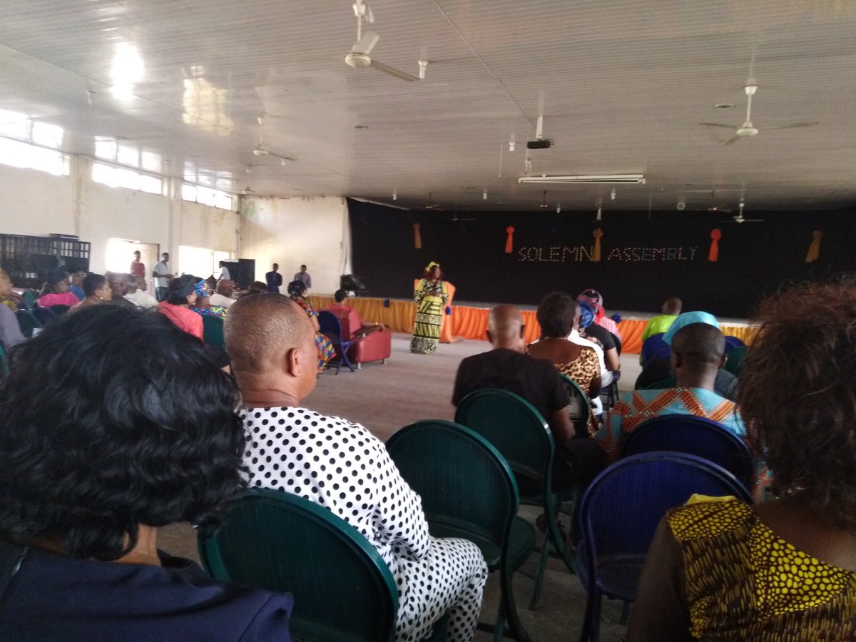 Imsuonline's tweet photo. Imo State University Owerri holds November Solemn Assembly themed "I and my Family will serve the Lord".
#ImoState #School #CleanImo #Education https://t.co/r5qv3q5fss