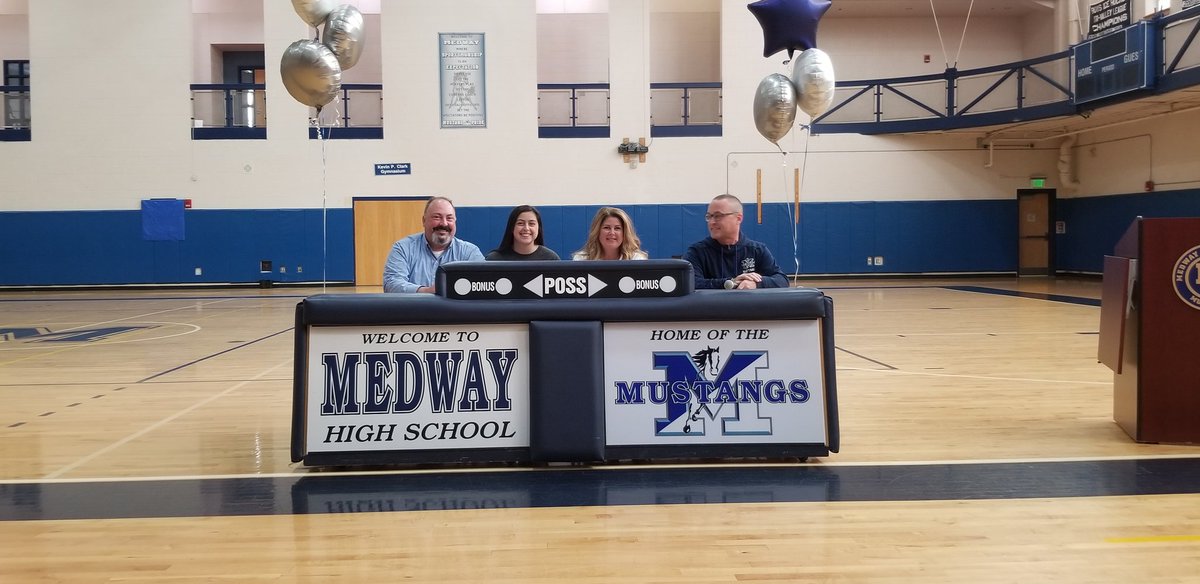 MedwayAthletics's tweet photo. Congrats to Cat Higgins...heading to Assumption to play Softball! https://t.co/XZQwRGp5fZ