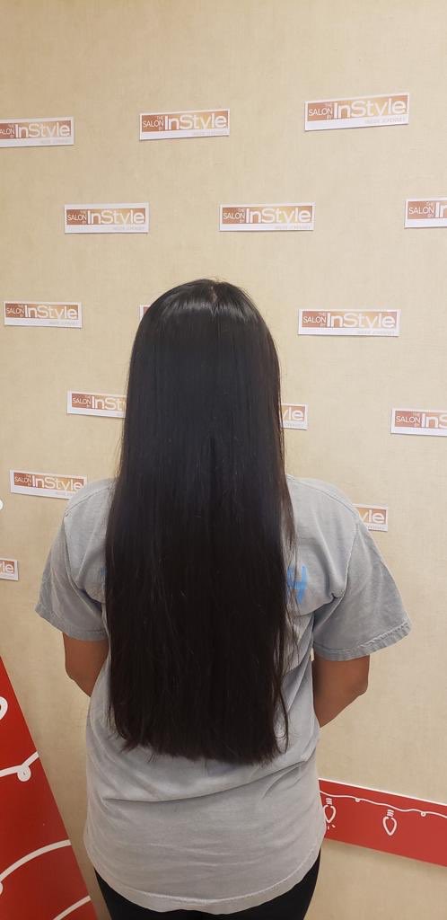 bindukrishnan6's tweet photo. Neha - my 16 yr old daughter did it again. She donated 12” of her hair (for the 5th time). This time she donated it to wigs for kids https://t.co/ehJhr4NqF3
