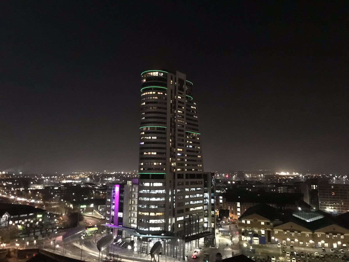 LecturerKitch's tweet image. @Seda_UK_ even more prepping for the conference ha ha ha #inthebar @Jac_Potter @ocsld @EddevJanep #sedaconf