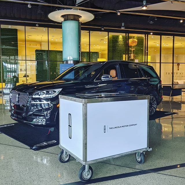 Out here helping promote the gorgeous new Lincoln Aviator.  They even have a plug in hybrid version. .
.
.
.
.
.
.
.
.
.
.
.
.
.
.

#aviator
#lincoln
#lincolnmotorcompany
#catering
#cateringservice 
#cater 
#activation 
#eventplanner 
#eventdesign 
#even… ift.tt/2pluYcM