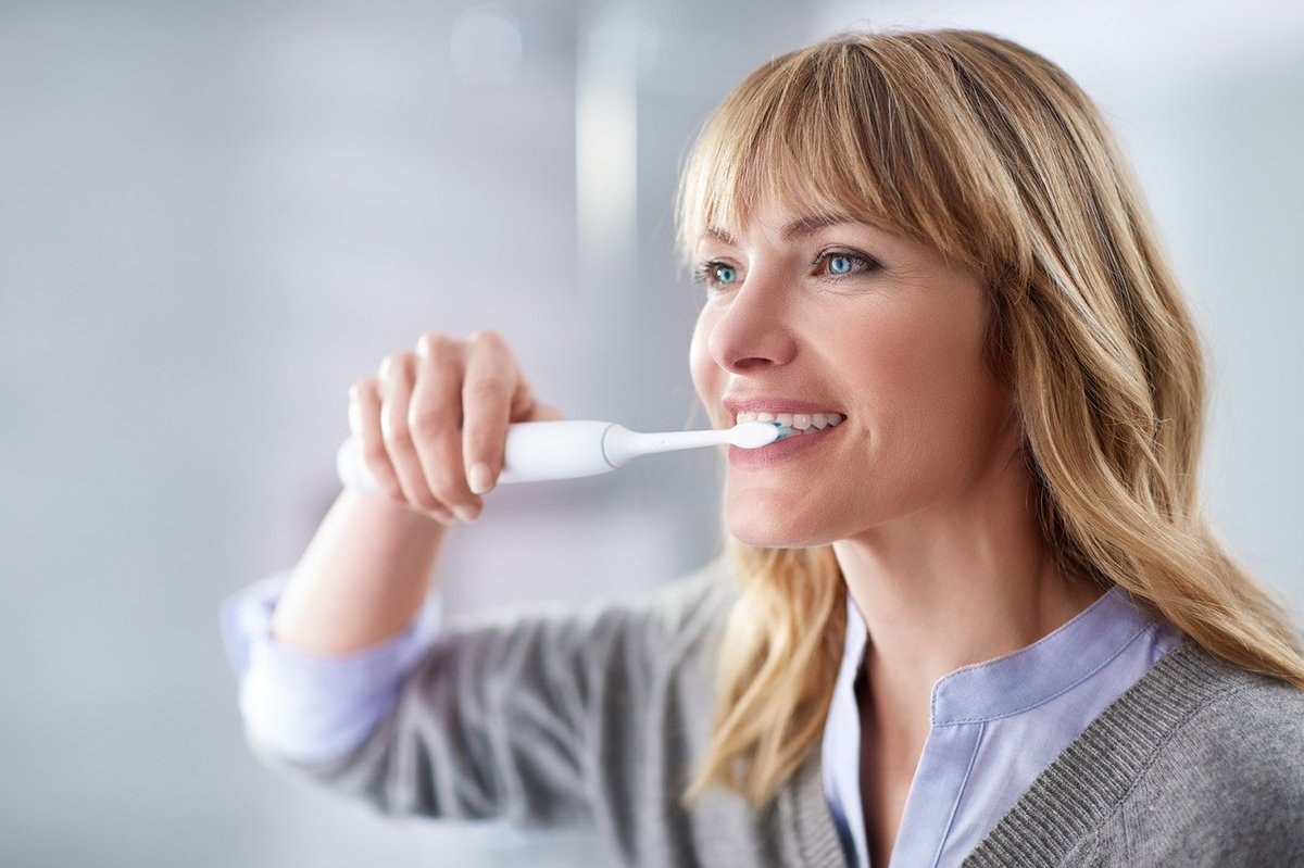 AMAZOPRODUCTS's tweet photo. Philips Sonicare ProtectiveClean 4100 Rechargeable Electric Toothbrush, Black HX6810/50

Here it is: https://t.co/ZToiMqAbdu 

#Philips #Sonicare #ProtectiveClean #Rechargeable #Electric #Toothbrush https://t.co/zs3FTSHLet