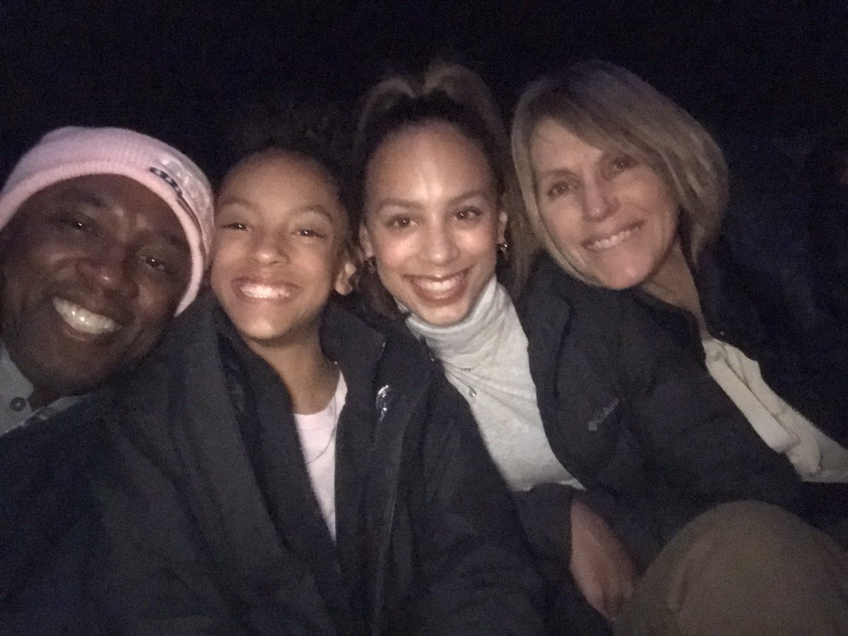 WedderburnEve's tweet photo. @BarackObama at the Scotiabank Centre! My family is pumped for your speaking! It is currently 5:30! I can’t wait to hear all of the wisdom you have to share! @DalhousieU @DalDentistry @imhoteplegacy @girlsalliance @MichelleObama https://t.co/THnX2ZE9Ja