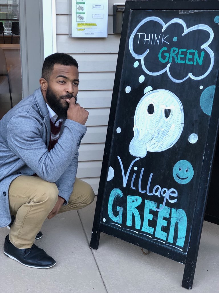 VGAptsRaleigh's tweet image. Hey VG Family please help us welcome Kevin, our newest Community Assistant to the team! He enjoys long walks to the model and his favorite workout is smiling! #HitTheLikeButtonPlease #MeetKevin #VGTeam #NewMember #StopByAndSayHi