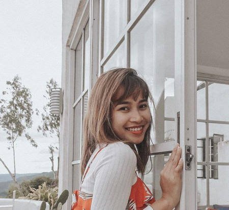 cassandrateya's tweet photo. Thank you for creating the wonderful characters that whom touched the bottom of our hearts. Thank you for the wonderful stories and the lessons behind it. You've been through a lot.More years ans stories to come. We, Jsl loves you so much. 
@jonaxx_WP 

#7YearsWithJonaxx https://t.co/iPWULrOz4Y