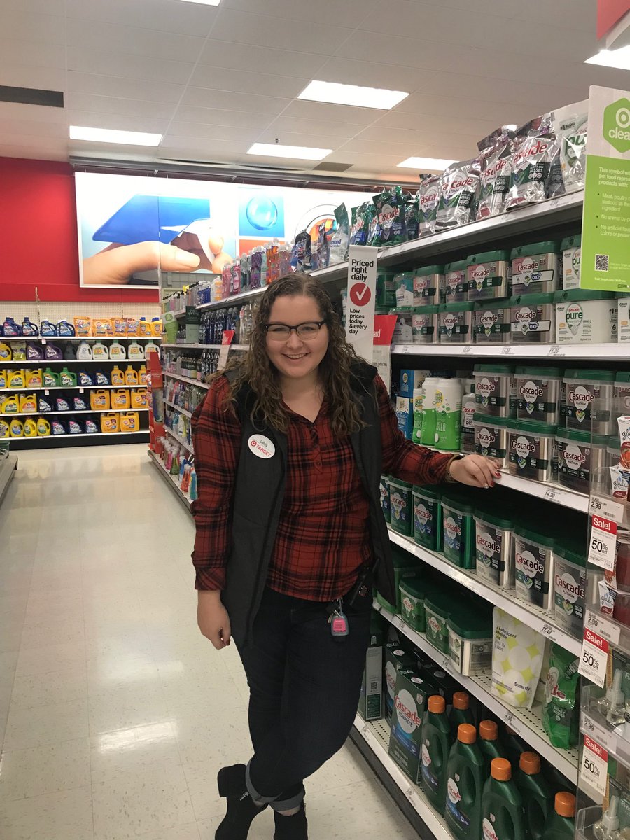 Lindsey Tyriver tweet media