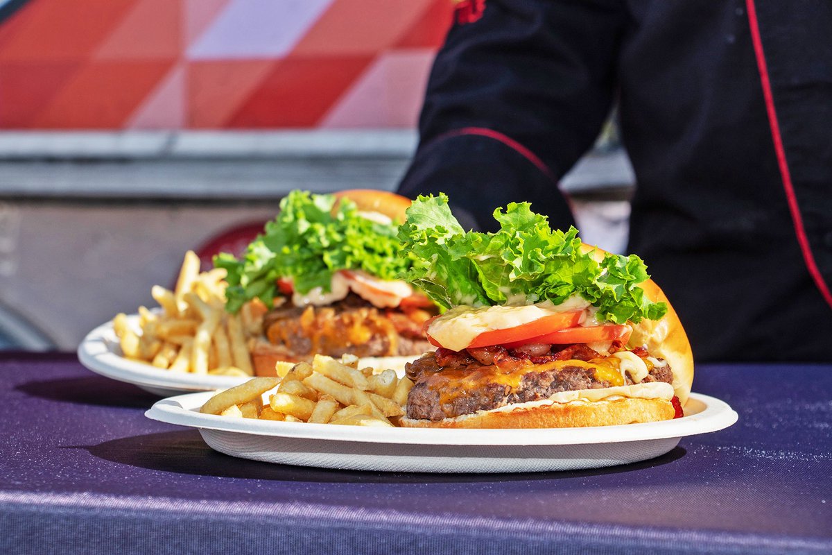 downtownbites's tweet photo. Sharing is caring so why not share amazing food with your guests at your next upcoming event!
.
.
For more information check out our website https://t.co/4xXNt4AaGe 
#oc #food #foodlover https://t.co/OMONTjCrON