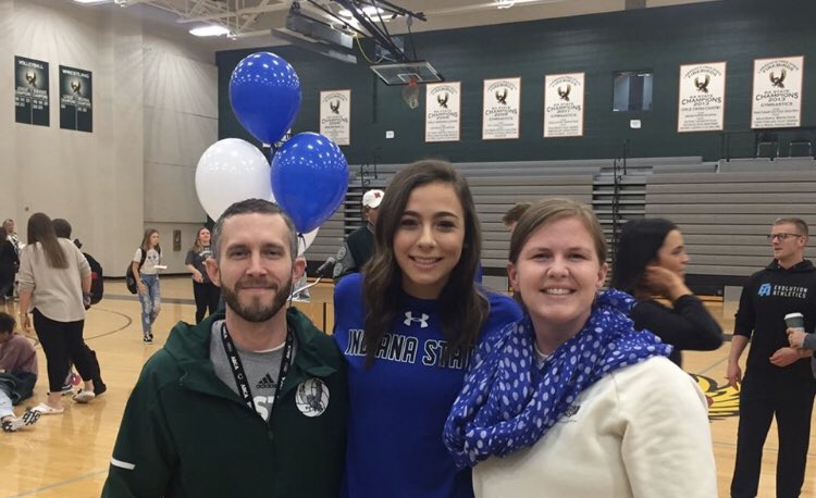 FirebirdsVB's tweet photo. Congratulations Kaitlyn! We’re so proud of you! #firebirdfamily 💚#gotrees 💙 https://t.co/Zcj7d7fjot