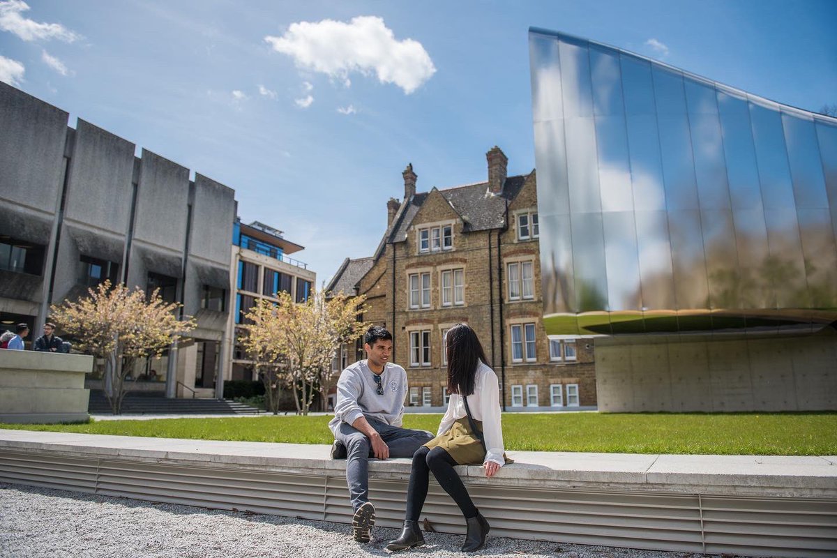 OxfordNA's tweet photo. @StAntsCollege is a postgraduate-only college founded in 1950. Known for it’s scholarship in international relations, politics, economics, and area studies, it also has some of the coolest new buildings in Oxford!
#Oxford #OxfordUniversity #StAntonys #stants #oxfordna https://t.co/DlFctYDqGr