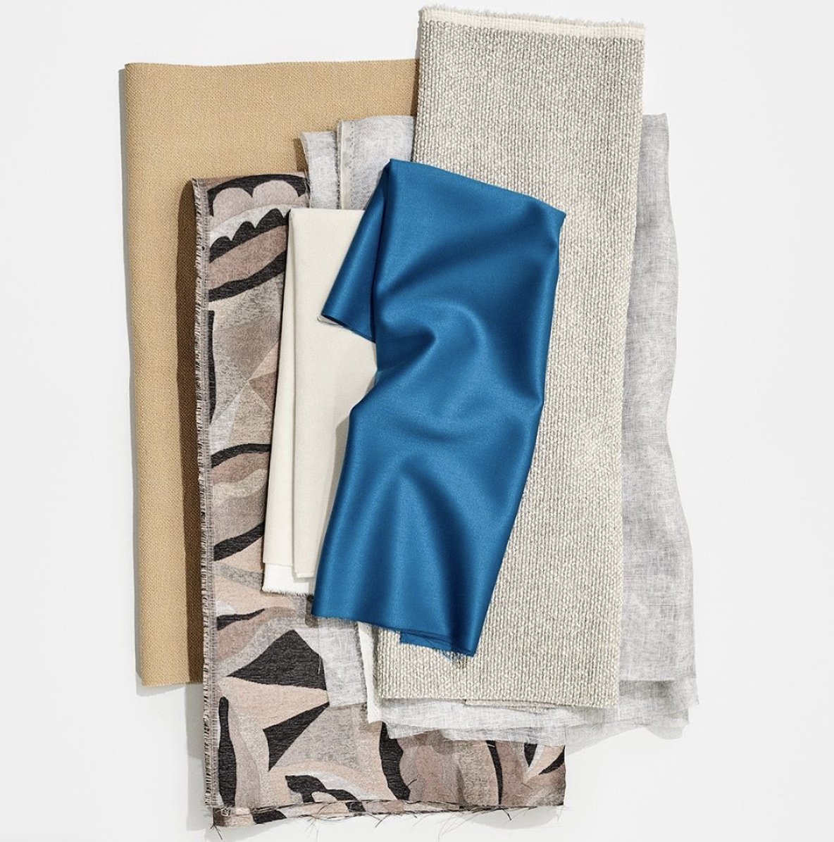 LaCanelStore's tweet photo. Una elegante gama de diferentes mezclas y estructuras se complementan entre sí. #Sahco #Collection2019 https://t.co/3WglibyzjX