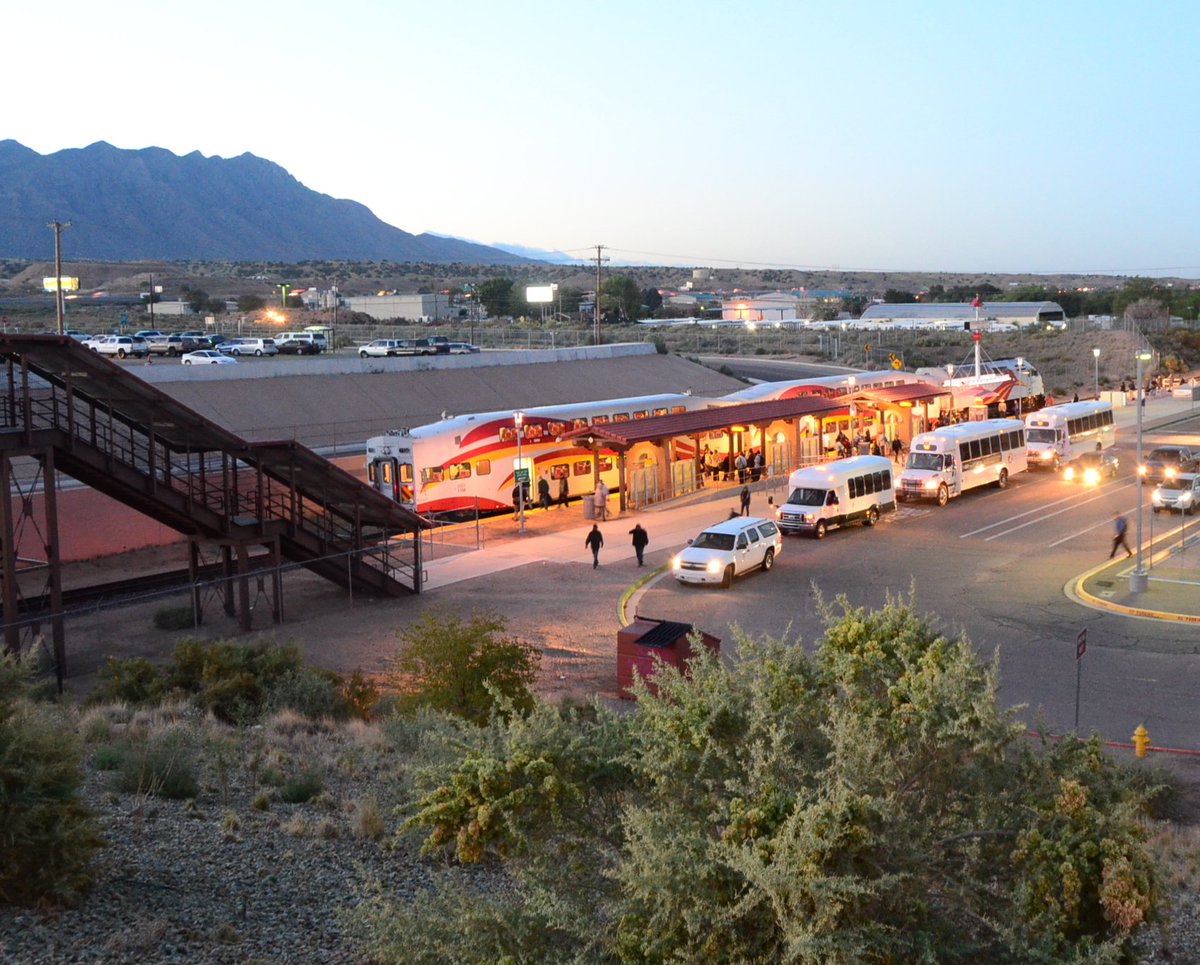 NMRXExpress's tweet photo. Did you know that there are more than 60 bus connections from our stations? They can take you as far north as Taos, and as far south as Socorro!
https://t.co/f6bbZ9Tyyz
#NMRailRunner #RideRioMetro #NMTransit https://t.co/qHEzmh8Otp