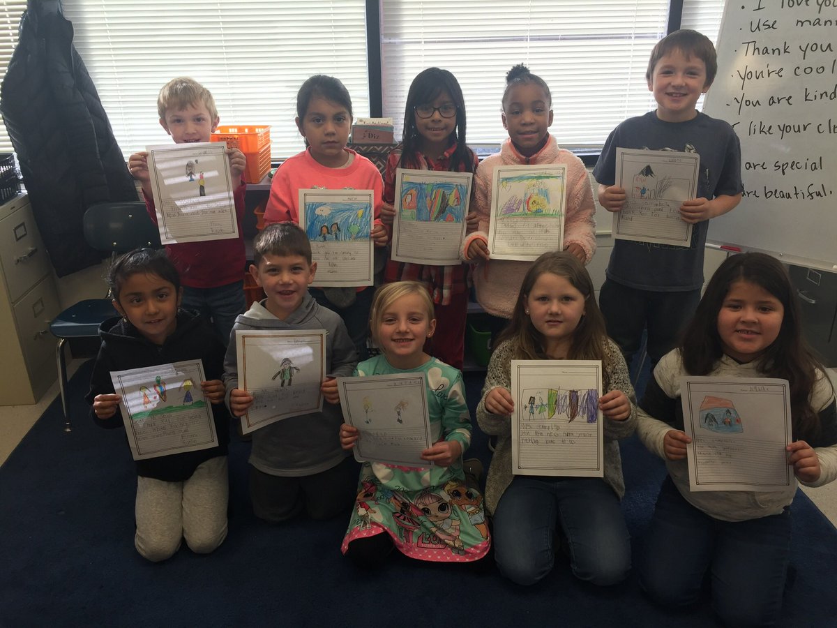 RTILife's tweet photo. More Huskies showing kindness!
#10RCSElemChallenge2019
#huskyExcellence
@SmyrnaPrimary https://t.co/AoQcKi0YVp