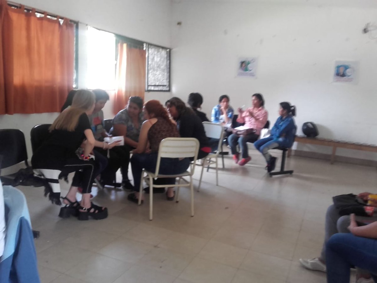 Titulares del Programa #HacemosFuturo #Salta en curso de #Prevencion de Adicciones dictado por Universidad Nacional Tucumán  comision zona norte
 #LibreEleccion #Oportunidades 
@SaludyDSocialAr @MinAIyDS 
<a href="/MatiasKelly/">Matías Kelly</a> <a href="/gabyreal1/">Gabriela Real</a> <a href="/FacuRomeroSalta/">Facundo Romero Arias</a> <a href="/Sylvia23b1/">@Sylvia23b</a>