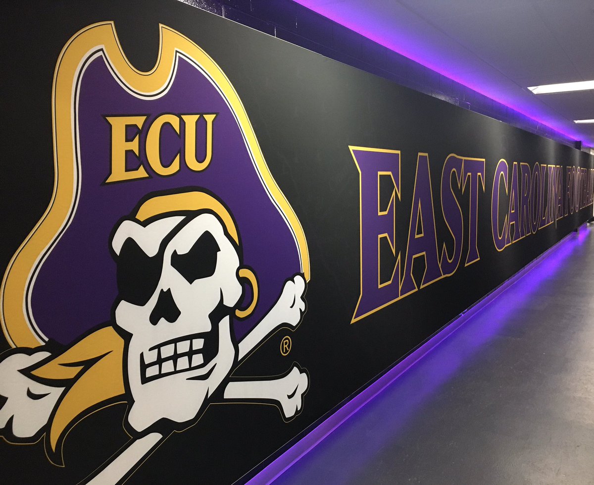 NPCoachJeff's tweet photo. Contact period starts 12/2/19. Spent the day with Dir. of PP @CoachJPGunter & NP Client, @ECUPiratesFB covering underclass prospects in the Carolinas. First Class Staff & Power 5 Facilities! Recruits:
ECU is a must visit University!
With 270+ Colleges who use our Scouts -> #WhyNP https://t.co/Y9uF3CCRwO