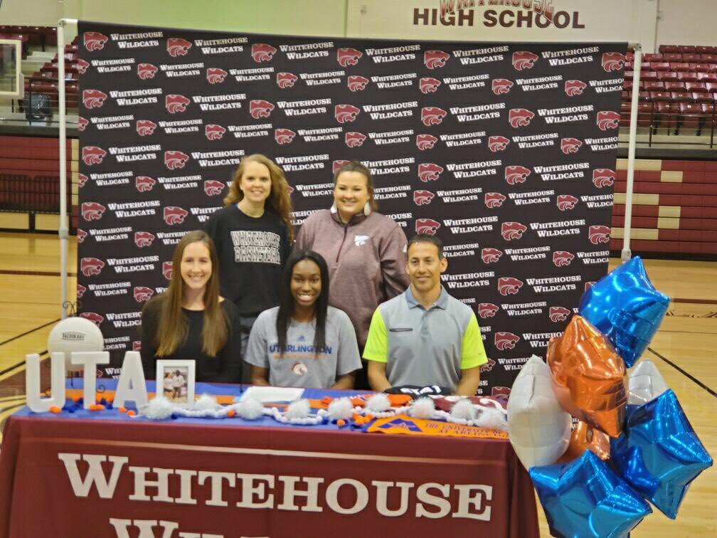 WhitehouseISD's tweet photo. Congratulations Briana Brown! Briana signed her National Letter of Intent to play volleyball with UT Arlington upon graduation from WHS! We’re proud of you!! @_ladycatvball_ @mrgarred @WHSAthletics4 https://t.co/JO7KRqagwq