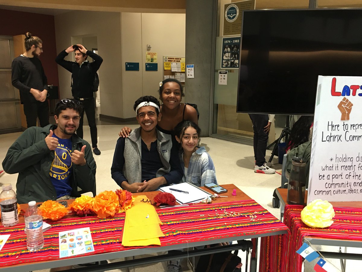 bcc_pres's tweet photo. Also great to see at club rush, BCC's Latinx Leadership and Culture Club, Chinese Culture Club, Japanese Culture Club, and our ASBCC senators hosting lunch! @berkeleycc @PeraltaColleges https://t.co/eSVMRi8MKr