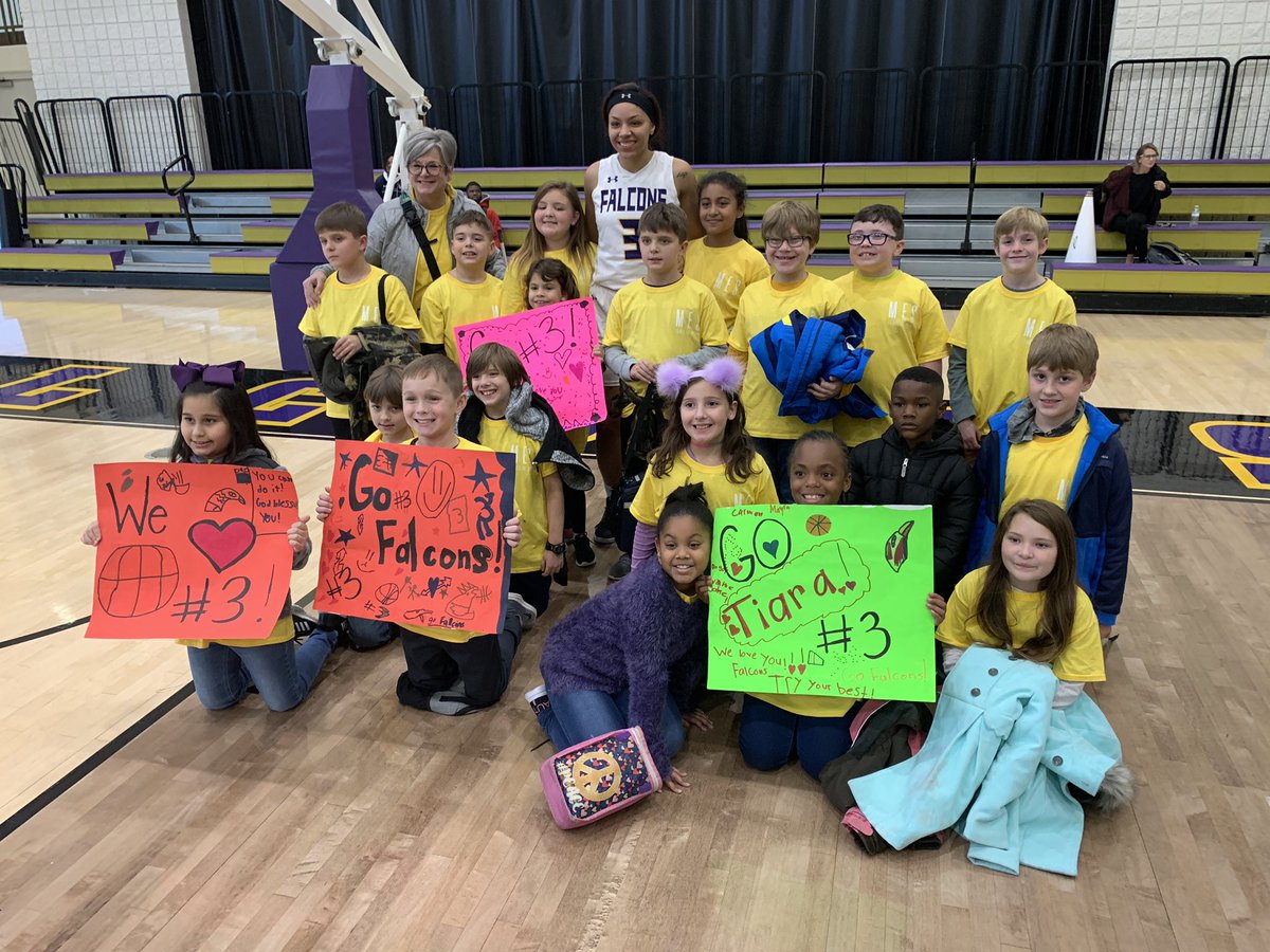 MontevalloWBB's tweet photo. A great win on Education Day aided by our unbelievable fans from Montevallo Elementary! Thanks so much for your support and connecting with our players this semester! #RiseAbove @UMFalcons @Shelbyedk12alus https://t.co/UgHqytP97d