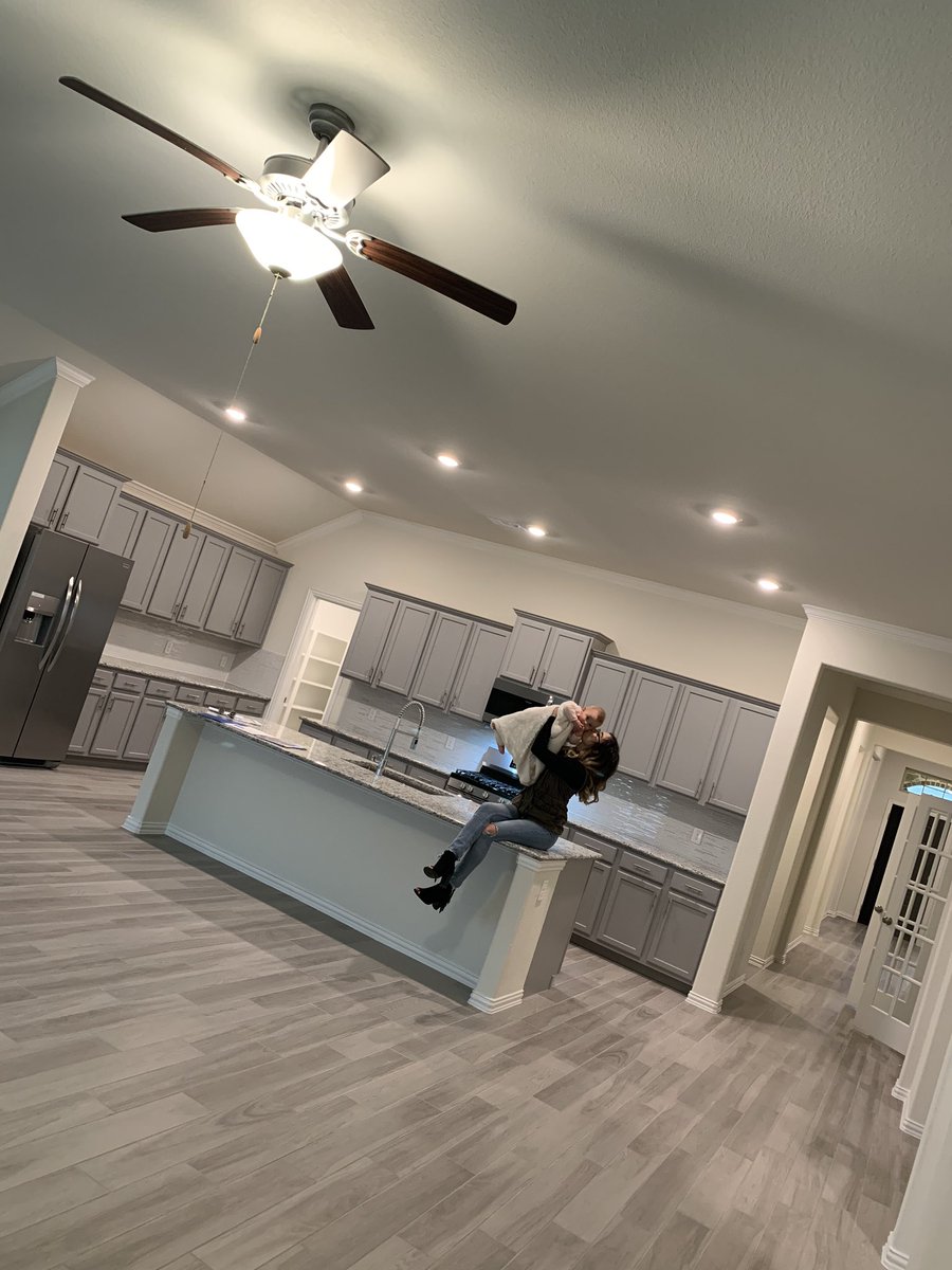 YoungManjarrez's tweet photo. FUCK A GTR!!!
Went and bought me a NEW HOUSE @ the age of 21🏡 🙏🏻
House is finally built and now i can proudly say I’m a house owner 👍🏻 waited for this moment, and now it’s here with my 2 girls @pereznattt 
All thanks to the man above thank you god for all the blessings🙏🏻 https://t.co/YzKLA6x7Cy