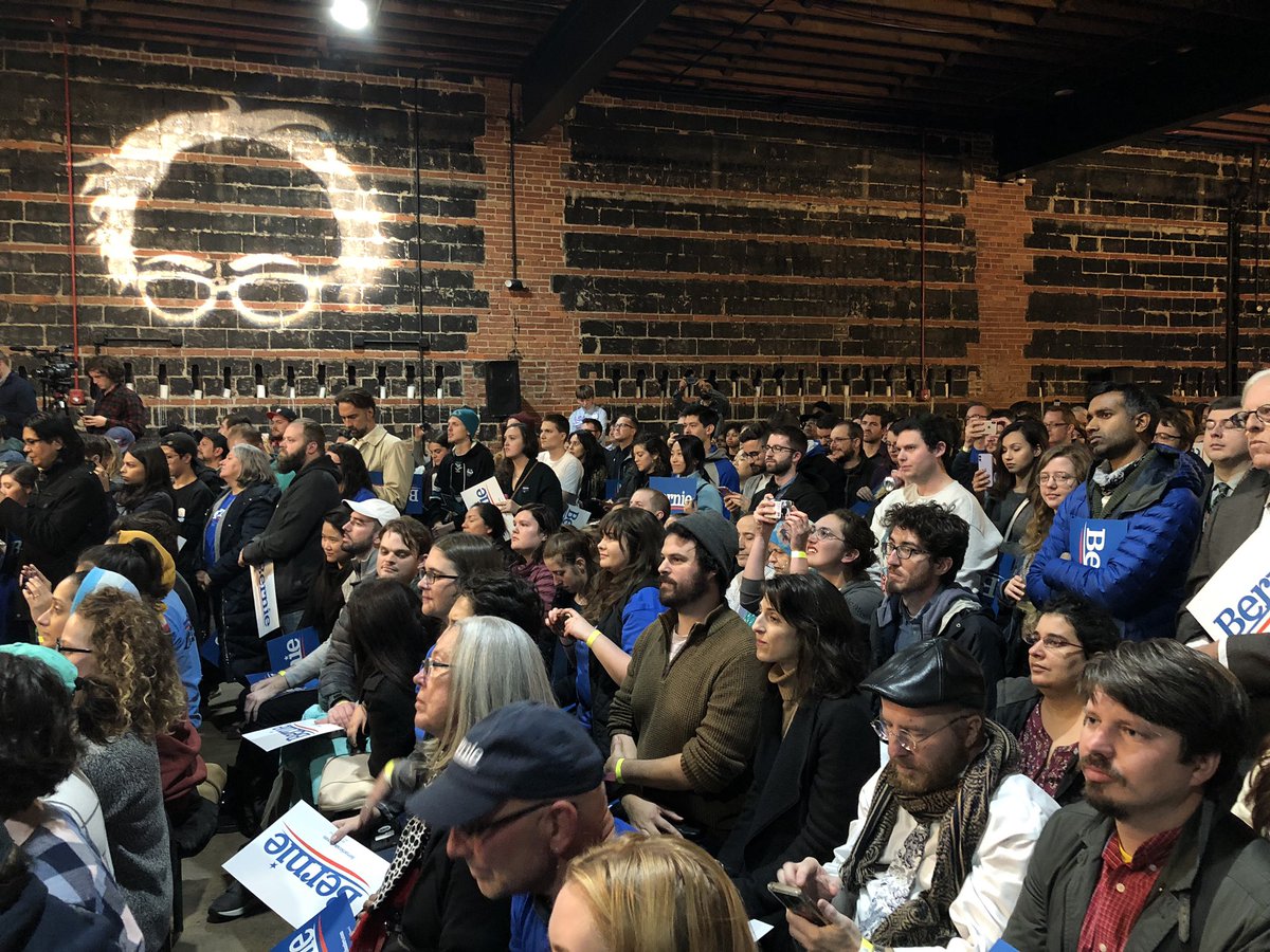 OurRevolutionDC's tweet photo. More amazing photos from last night.
As the crowd waited for Bernie to come on stage people had the chance to mingle, and enjoy great food and drink. Thanks so much to @hook_hall for hosting!
#BernieInDC #OurRevolution https://t.co/VL77xml3IF