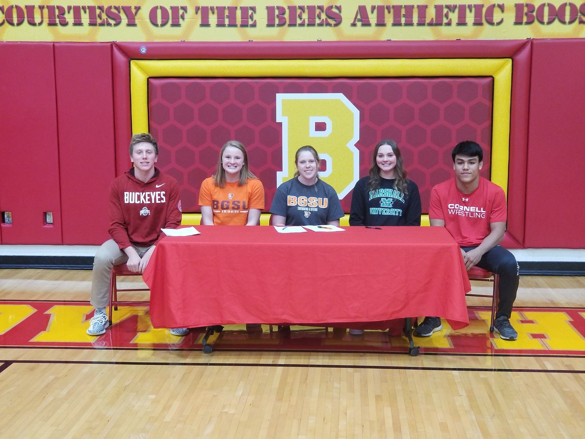 bbhathletics's tweet photo. Congratulations to Pete, Riley, Karen, Claire and Ethan for their fantastic high school careers and for continuing their educational and athletic careers next year!  BEE SO VERY PROUD,  ALWAYS! https://t.co/2f6CND3AxJ