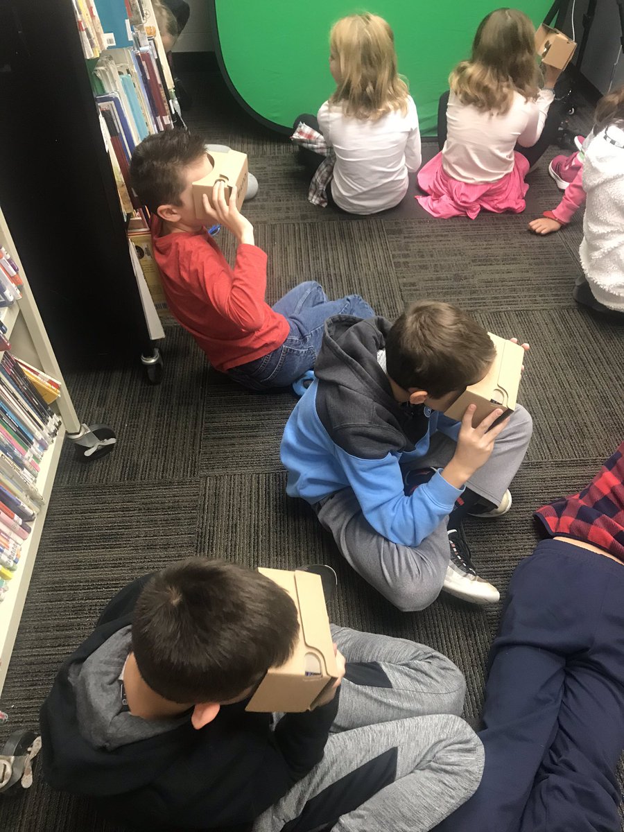 mrsarnoldspack's tweet photo. Fourth graders loving their VR trip through the fossil museum. @wolvestweet @4thgradewolves https://t.co/VDf6uM8Du6