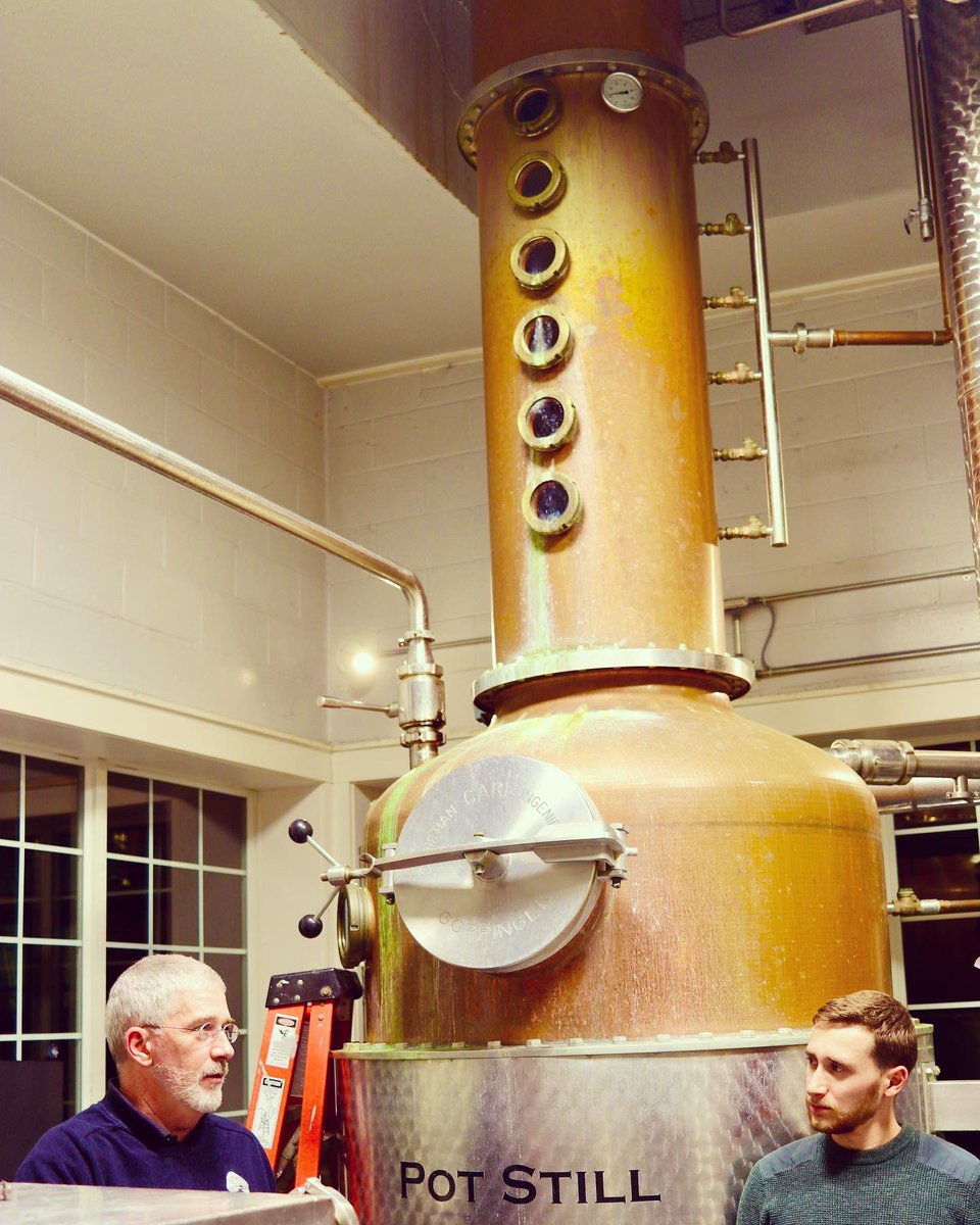 coldrivervodka's tweet photo. #coldrivervodka #coldrivergin #mainespirits #harpandhartwines #vodka #gin #distillery #freeport #maine #greenthumbfarms #distilling #potatovodka #potato #glutenfree #kosher #buylocal #supportlocal #industrynight #vip #coldriver https://t.co/aXJvbn8Uvh
