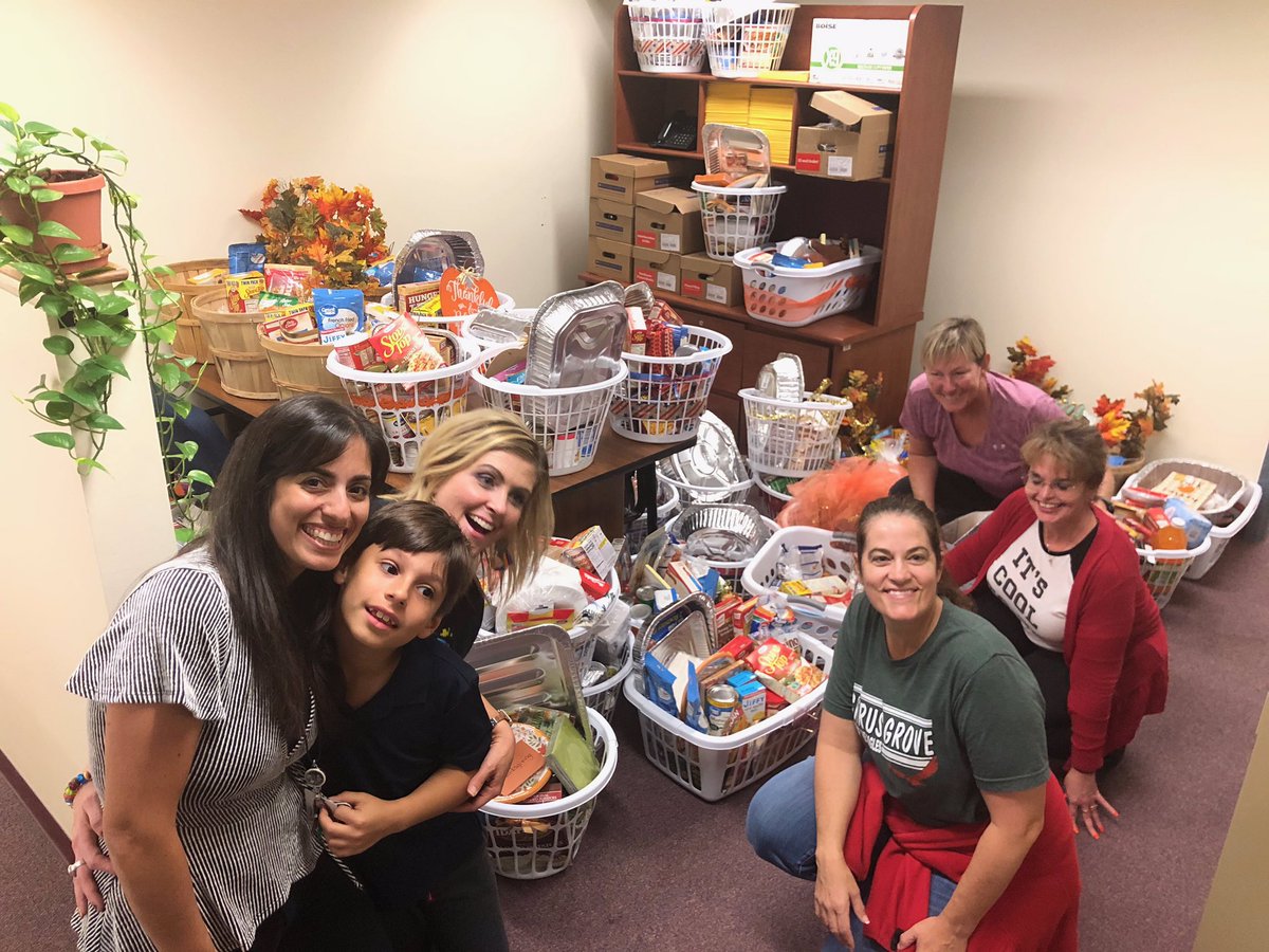 VCS has partnered with Dr. Amy Hall and the Volusia Basket Brigade to feed 10,000 people this Thanksgiving Holiday. Check out the 55 baskets delivered to DAC today from Citrus Grove Elem. #volusiabasketbrigade #teamvolusia