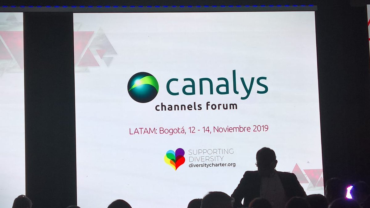 DesarrollosNEA's tweet photo. #DesNea presente en la #Canalys #Bogota 🇨🇴. El evento de canales de IT más grande del mundo, donde se reúnen principales vendedores, distribuidores y revendedores para discutir las nuevas tendencias de la industria y crear oportunidades de ventas
#Canalyschannelsforum2019 https://t.co/WeWWeXbG4M