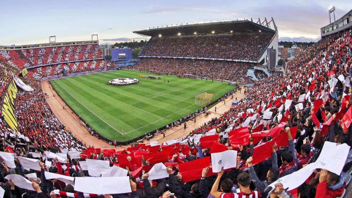 Footballtweet's tweet photo. The Vicente Calderón stadium before and after.

Atlético Madrid's iconic home has officially been destroyed. 😢 https://t.co/8a1KZ8BEOP
