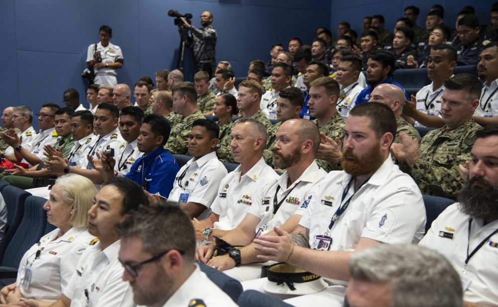 USPACOM's tweet photo. @USPacificFleet @Australian_Navy @ROK_Navy @JMSDF_PAO_ENG @TLDM_rasmi and #SingaporeNavy commence exercise Pacific Reach #PACREACH a triennial exercise aimed to demonstrate regional Submarine Abandonment and Escape Rescue #ForgedByTheSea #Partnerships #FreeandOpenIndoPacific. https://t.co/Sh2D2NVcVk