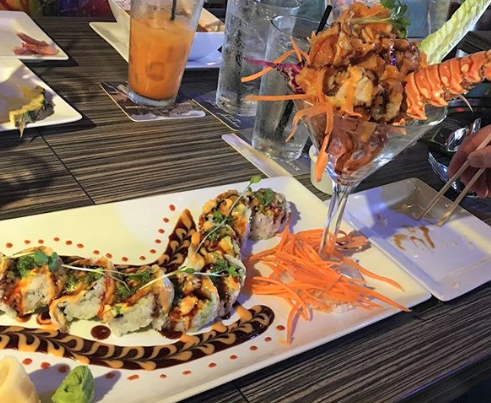 PoipuRockNSushi's tweet image. #Sushi is truly an art form--and we must say, we rock at it. 😉🎸🎶 #PoipuEats #HIVibes #Aloha #Kauai #PoipuRockNRollSushi