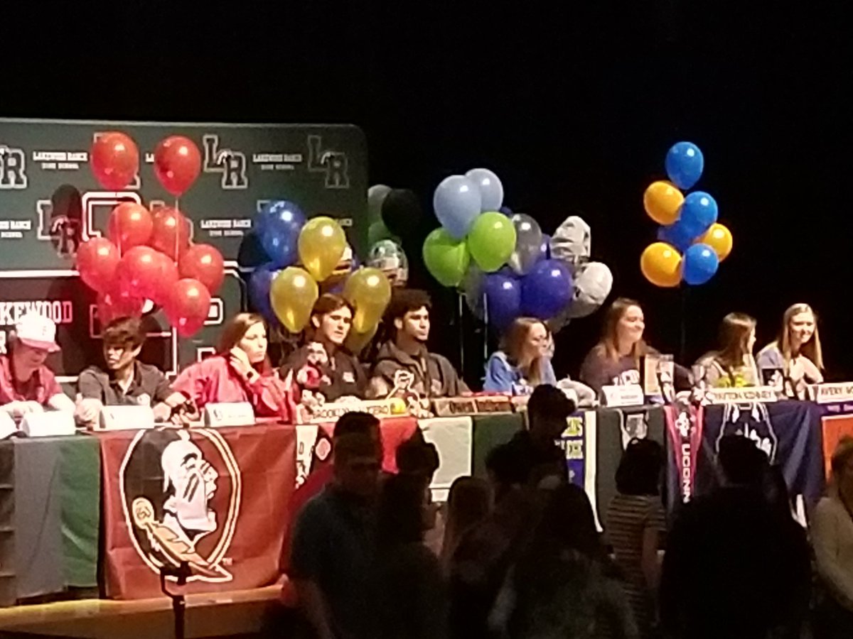 CoachJSchiller's tweet photo. Congrats Christian Shaneyfelt on signing with Rollins

Great school in a great conference!

So proud of you!

Awesome signing day ceremony @RanchLakewood 

@Official_CShan @rollinscollege @kevinhogan14 @RollinsMBB https://t.co/V55ErjdDDX