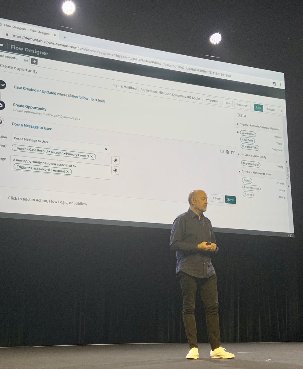 DuncanEgan's tweet photo. Flow designer demo by @gpetroff. Built an app in under a minute  #NowatWork19 https://t.co/Z6C0MgljIG
