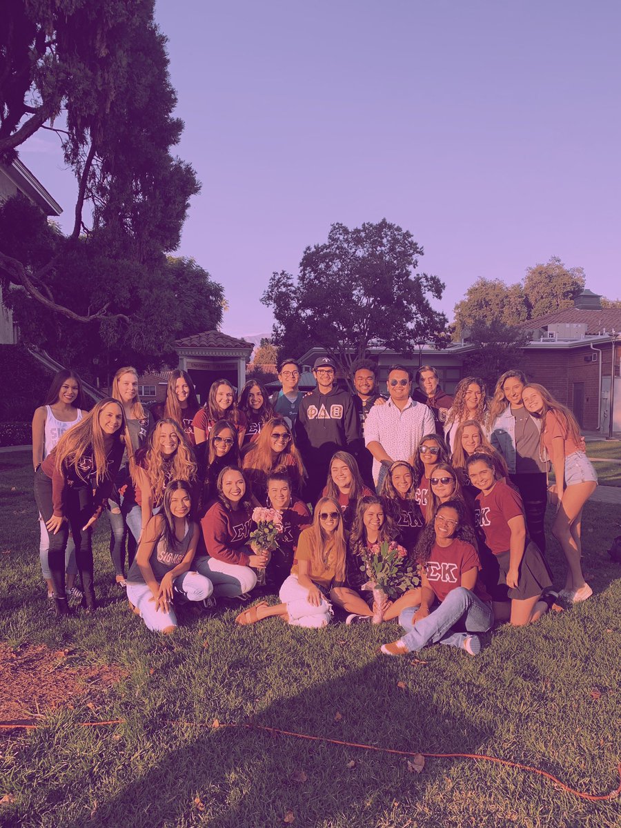 Theta Beta loves our Greek community!
instagram.com/p/B40hDlMhrZp/…