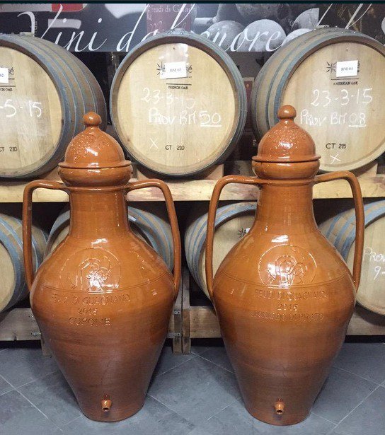 TwitItalianWine's tweet photo. #Capasoni Feudi di Guagnano #wine #Vini dal cuore del #Salento @FeudidiGuagnano https://t.co/iozjhm3AYn