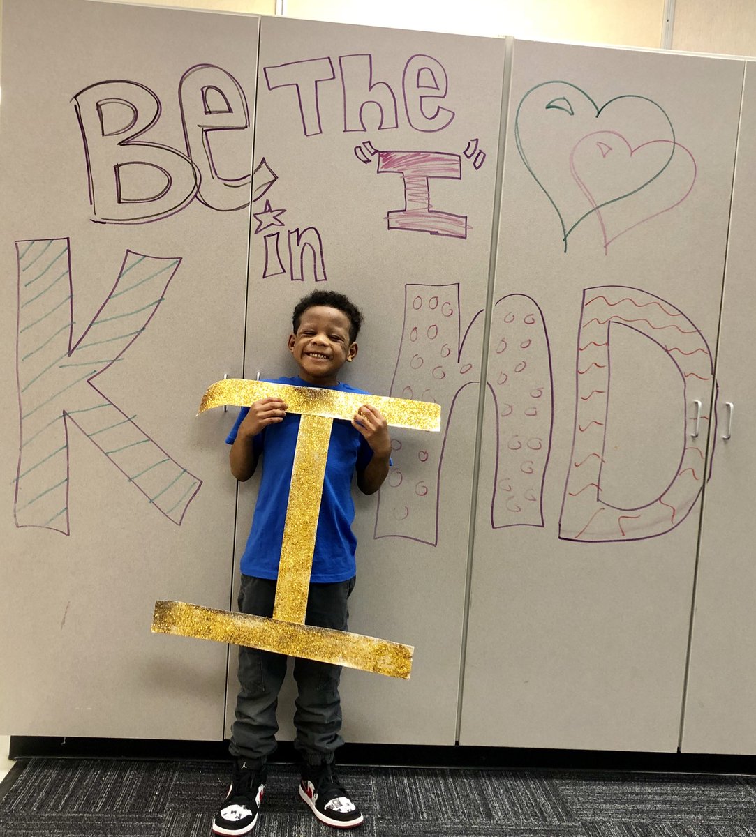 riedemanngrade1's tweet photo. “Happy world kindness day❤️!” https://t.co/yPqZac6ymr