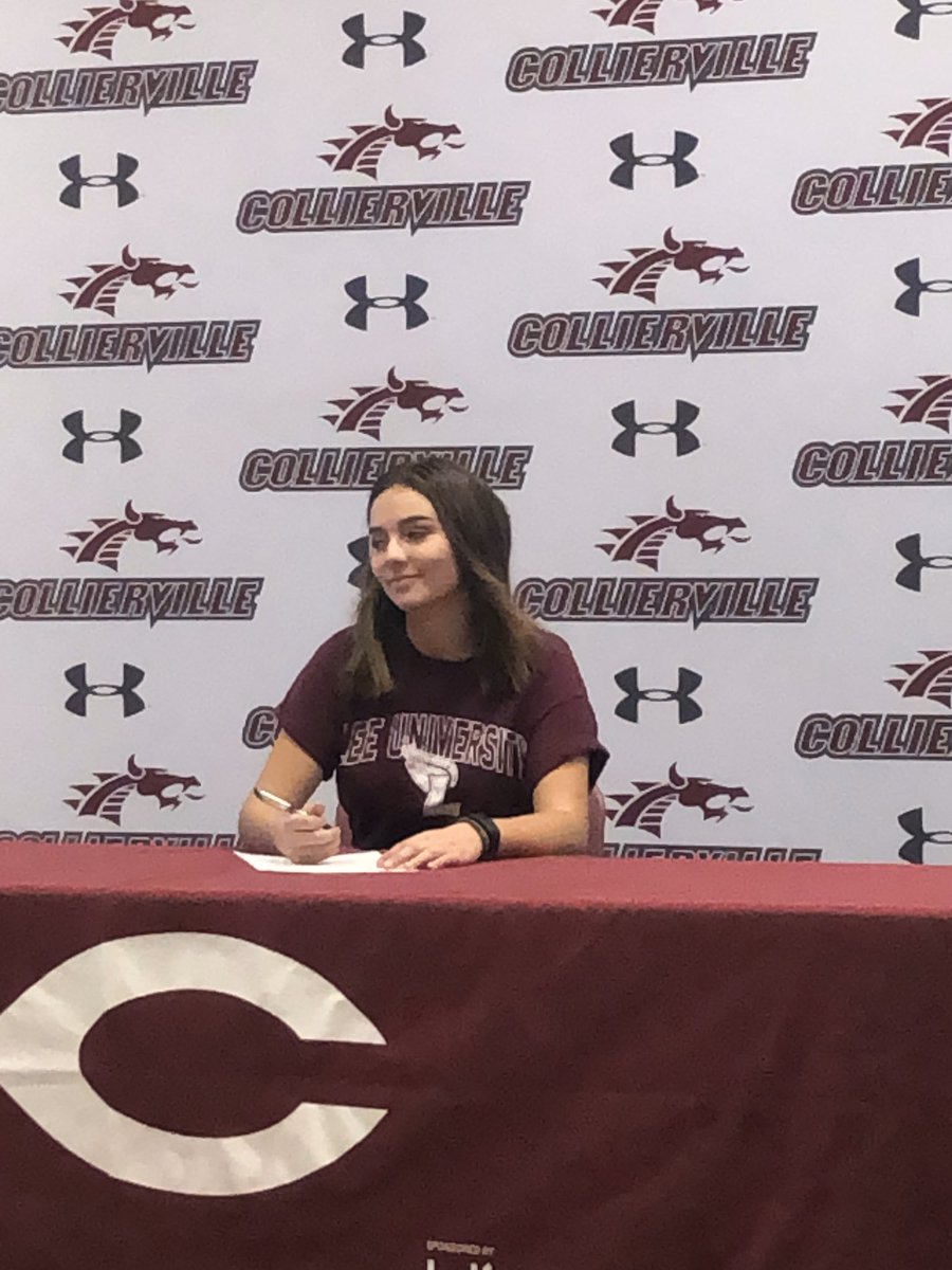 LaxLadyDragons's tweet photo. Congratulations @jamey7ryan and @isadoraspringer We are so proud of you! https://t.co/H8P0NG0RwL